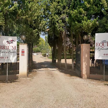 Bungalow Golosina Torrelaguna エクステリア 写真