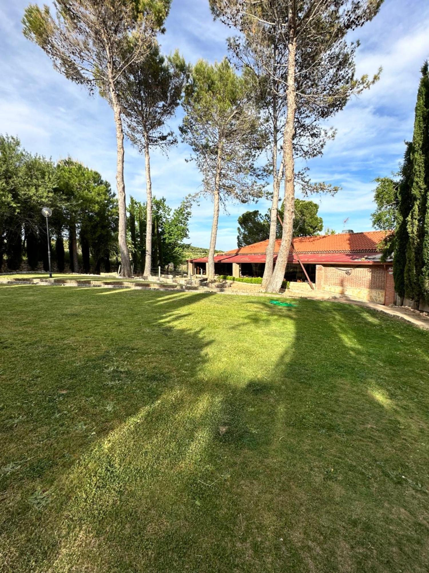 Bungalow Golosina Torrelaguna エクステリア 写真