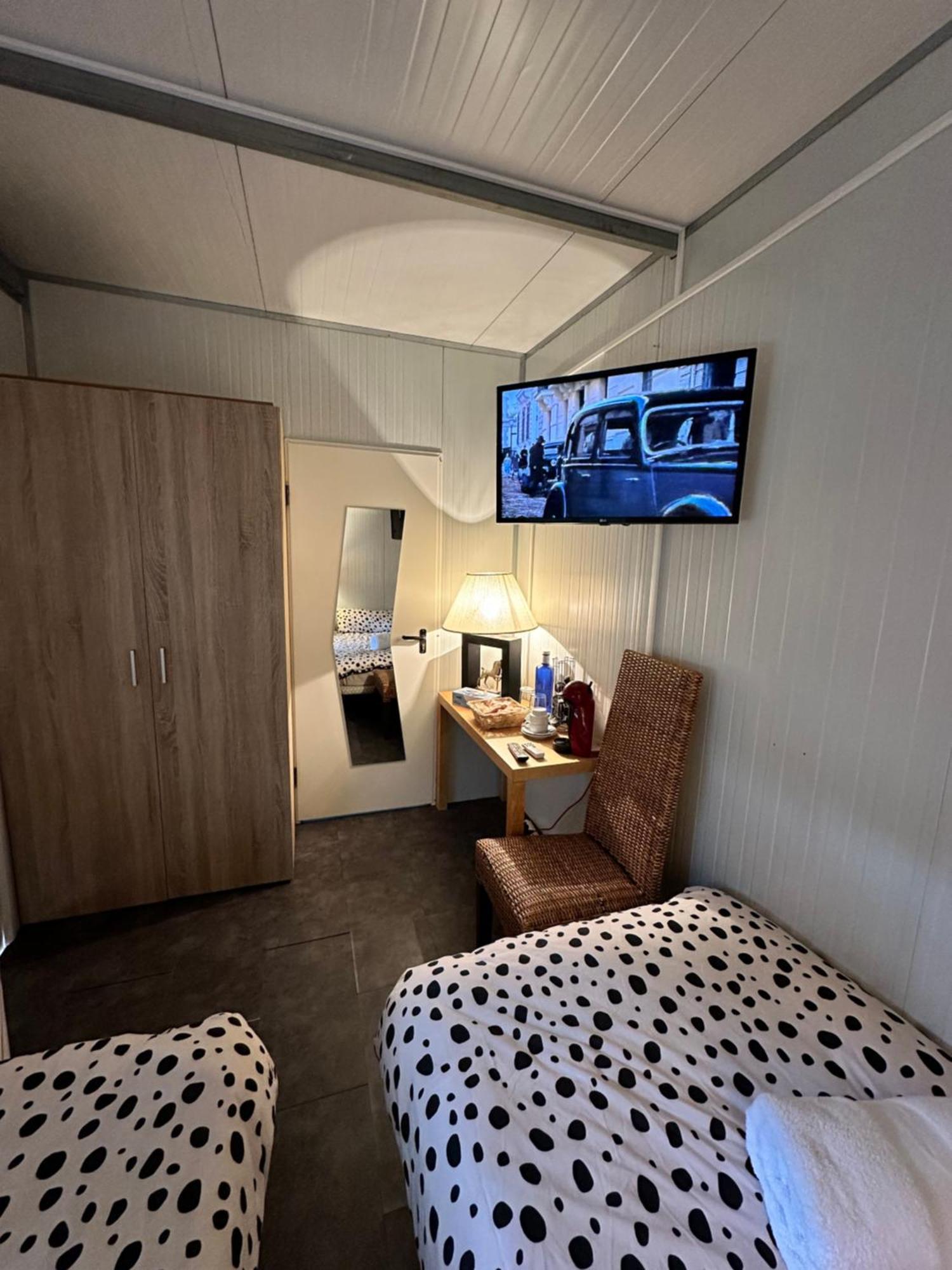 Bungalow Golosina Torrelaguna エクステリア 写真